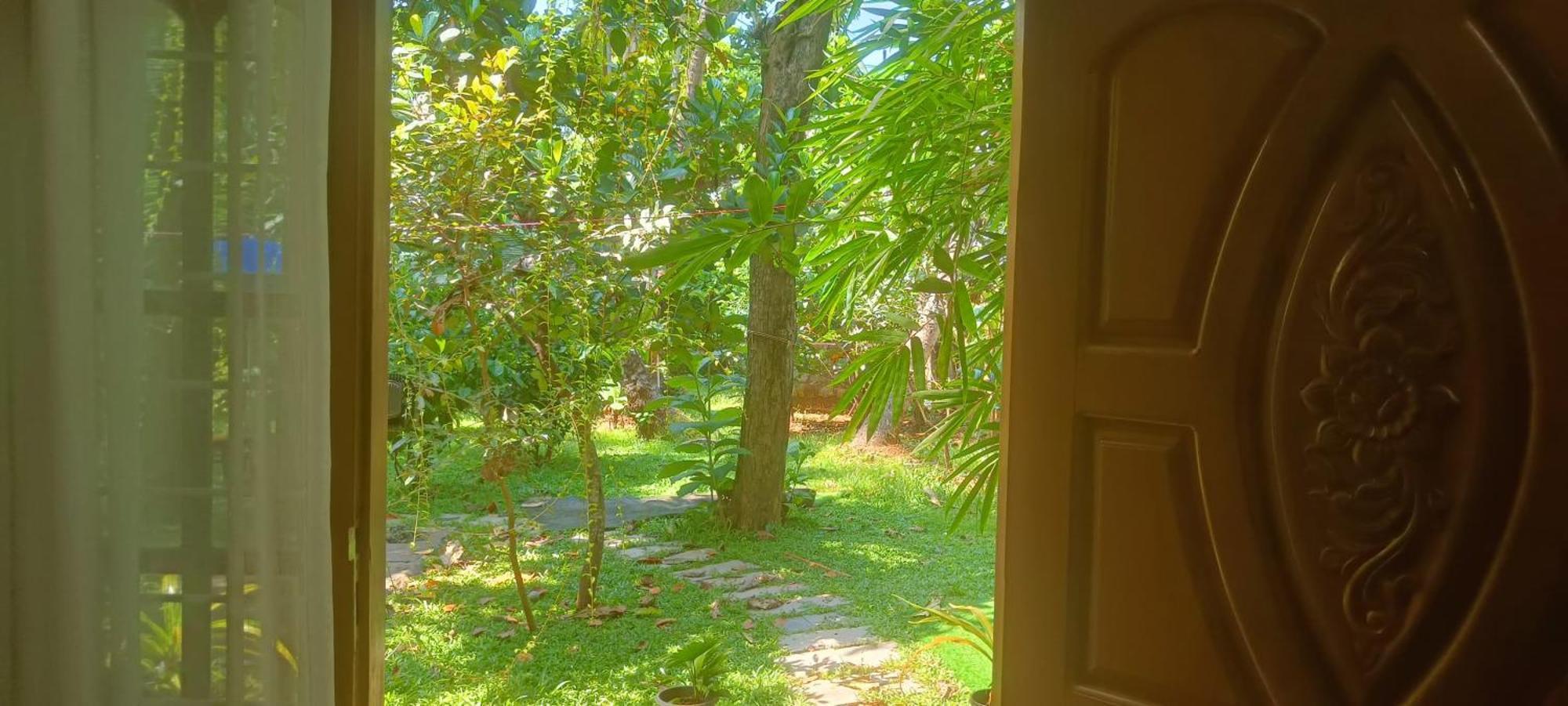 Mother'S Inn Homestay Kochi Exterior photo